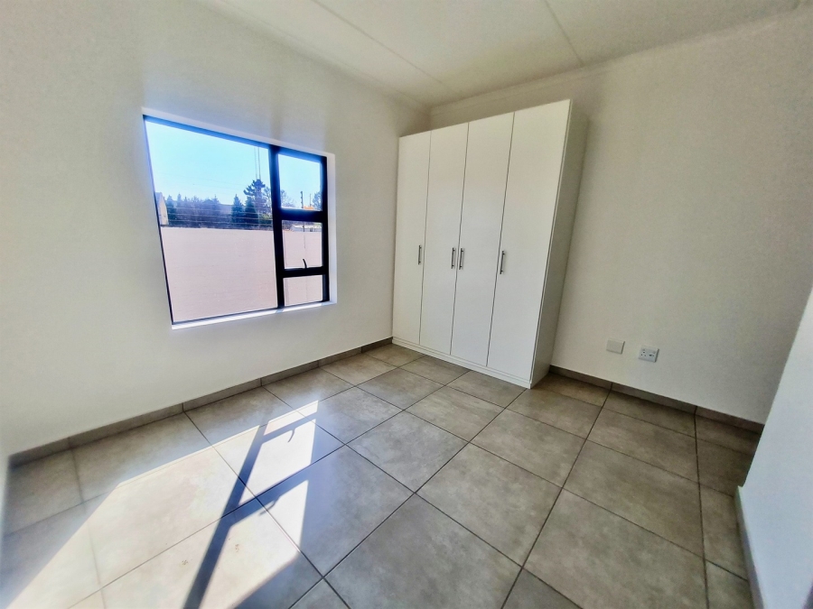 2 Bedroom Property for Sale in Grimbeeck Park North West